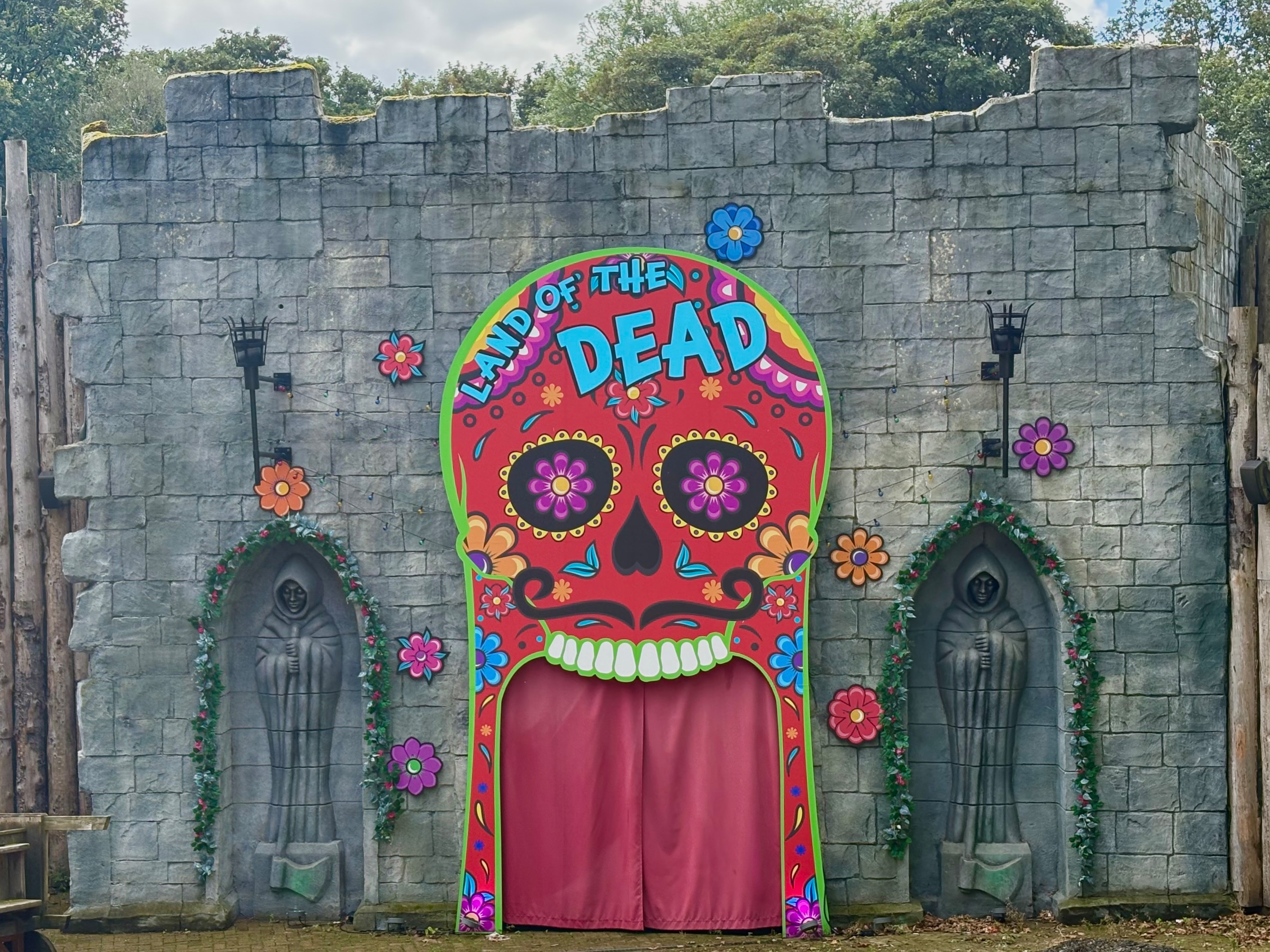 COMPLETE HALLOWEEN THEME PARK GUIDE 2026!